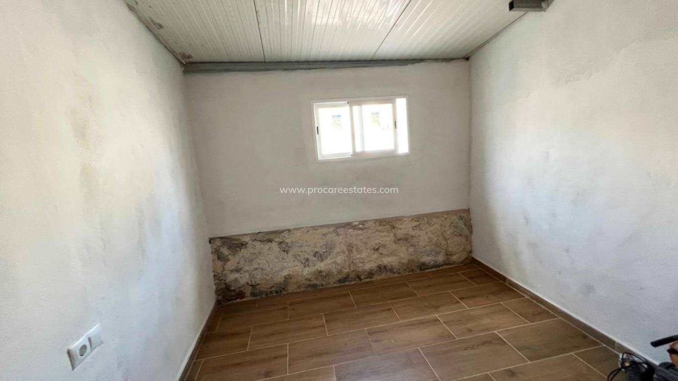 Reventa - Casa de pueblo - Hondon De Los Frailes