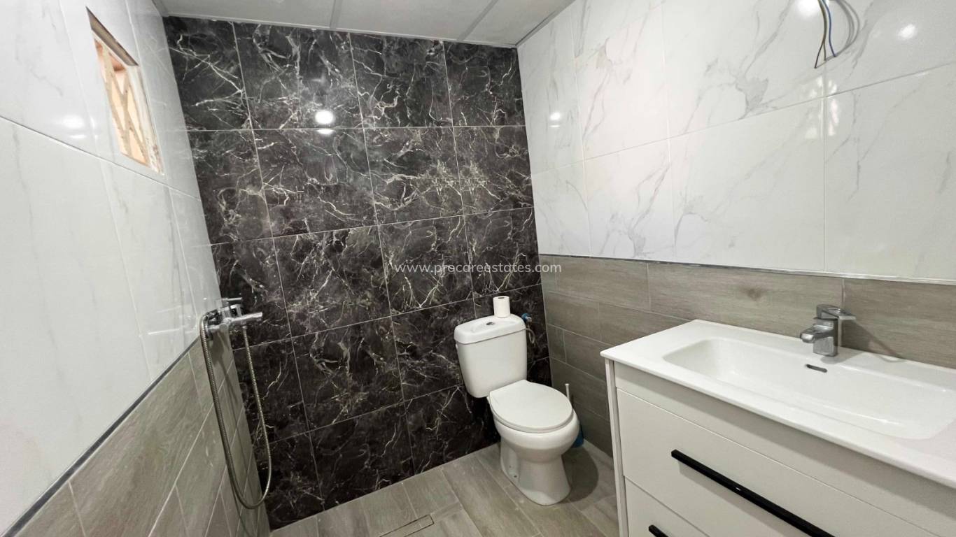 Reventa - Casa de pueblo - Hondon De Los Frailes