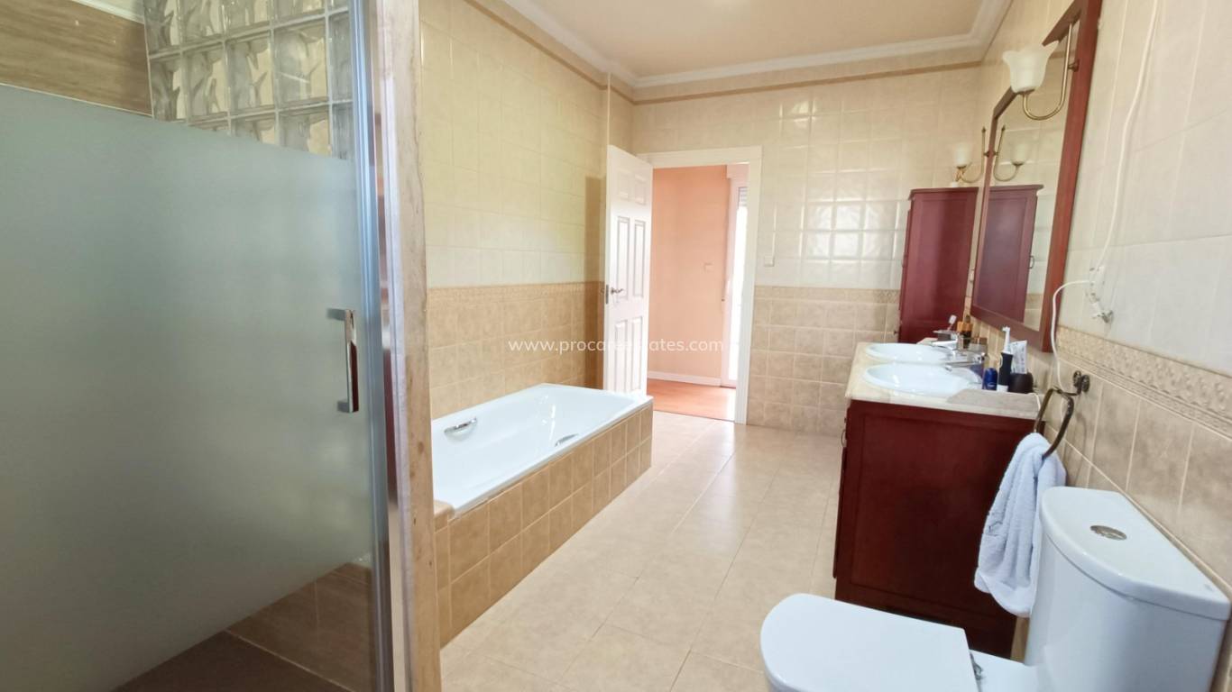 Reventa - Casa de pueblo - Hondon De Los Frailes
