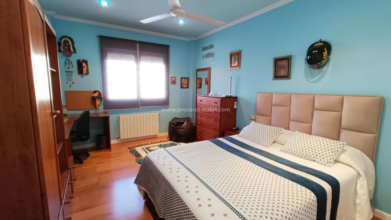 Reventa - Casa de pueblo - Hondon De Los Frailes