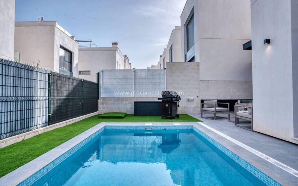 Reventa - Casa de pueblo - Orihuela Costa - Campoamor