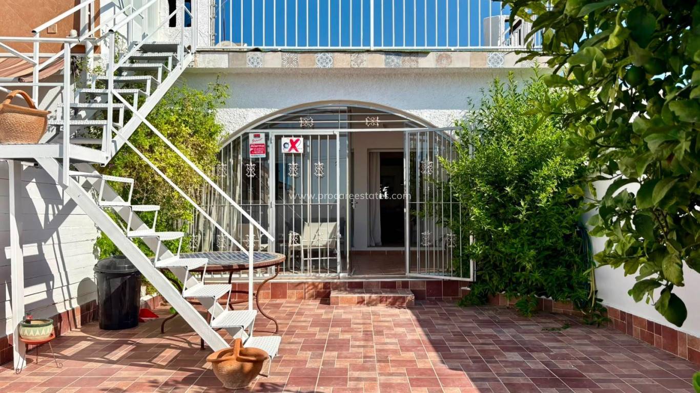Reventa - Casa de pueblo - Orihuela Costa - La Chismosa