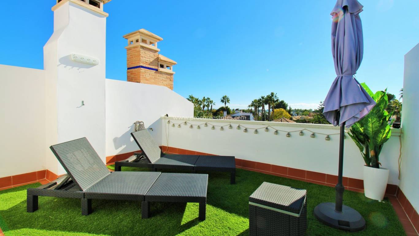 Reventa - Casa de pueblo - Orihuela Costa - Las Violetas