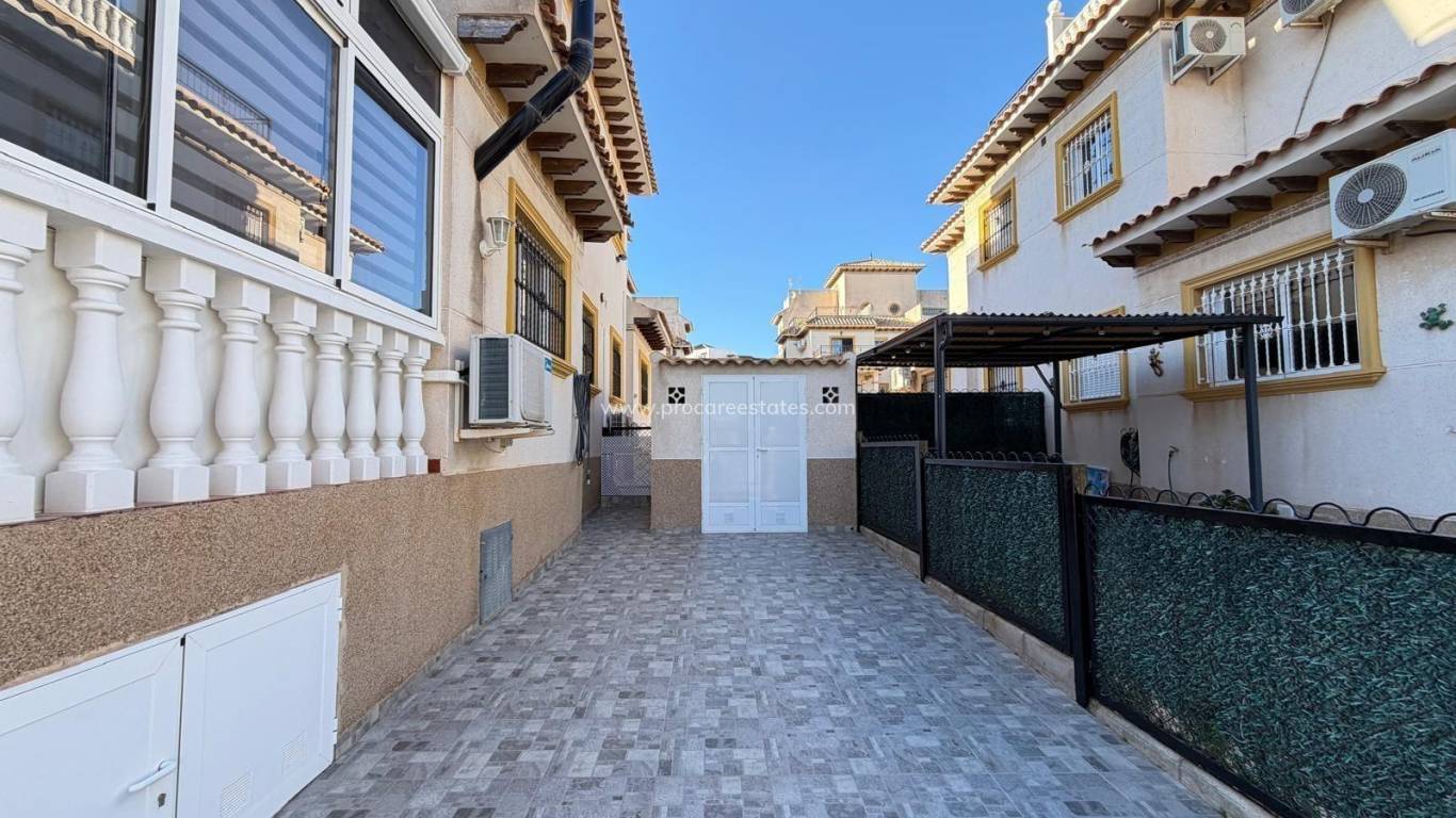 Reventa - Casa de pueblo - Orihuela Costa - Lomas de Cabo Roig-Los Dolses
