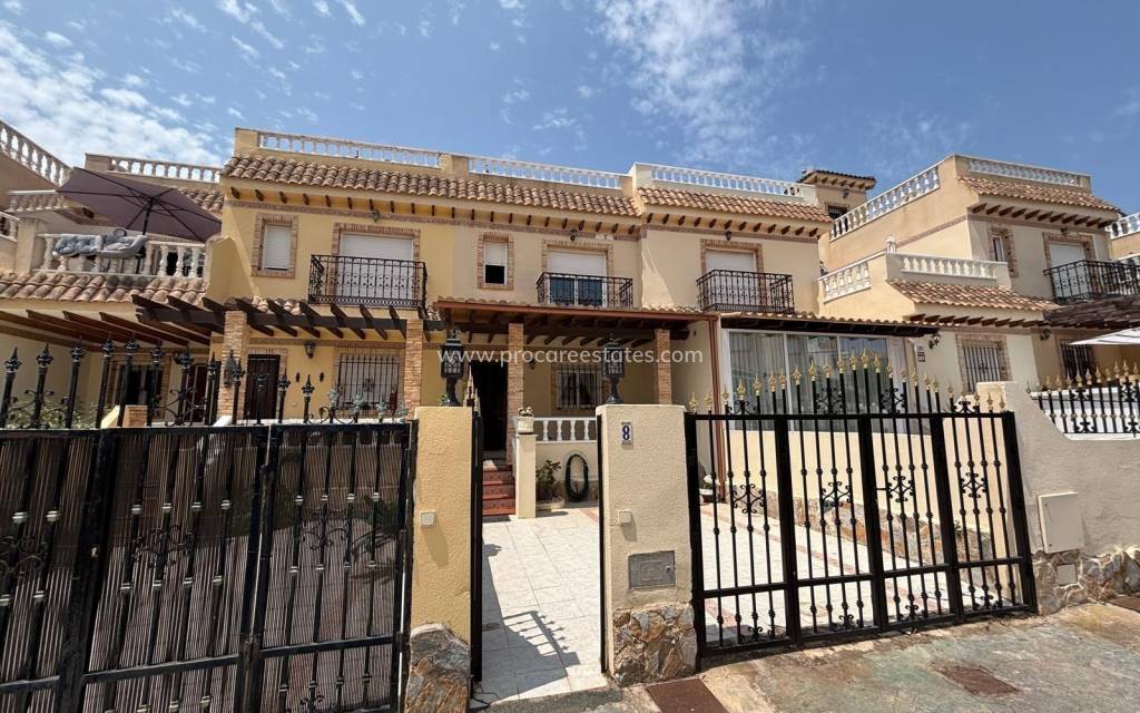 Reventa - Casa de pueblo - Orihuela Costa - Los Almendros-La Florida