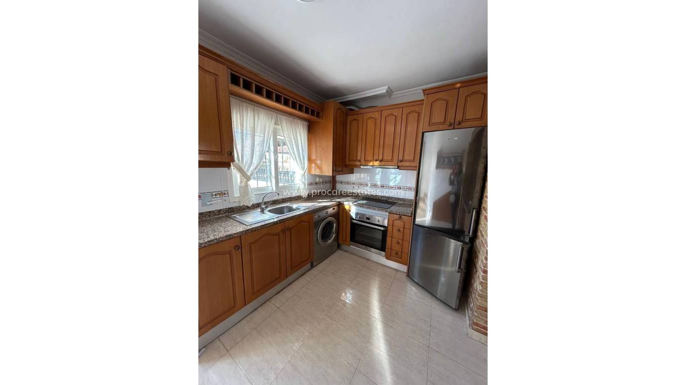 Reventa - Casa de pueblo - Orihuela Costa - Los Almendros-La Florida