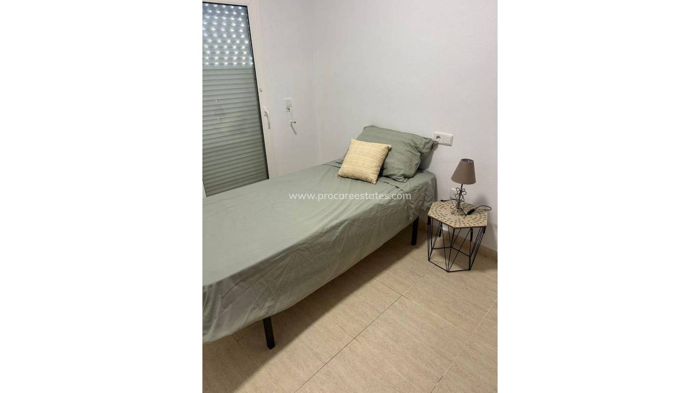 Reventa - Casa de pueblo - Orihuela Costa - Los Almendros-La Florida