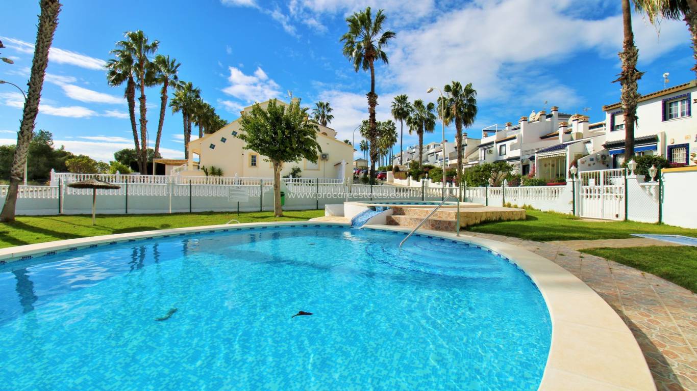 Reventa - Casa de pueblo - Orihuela Costa - LOS DOLSES