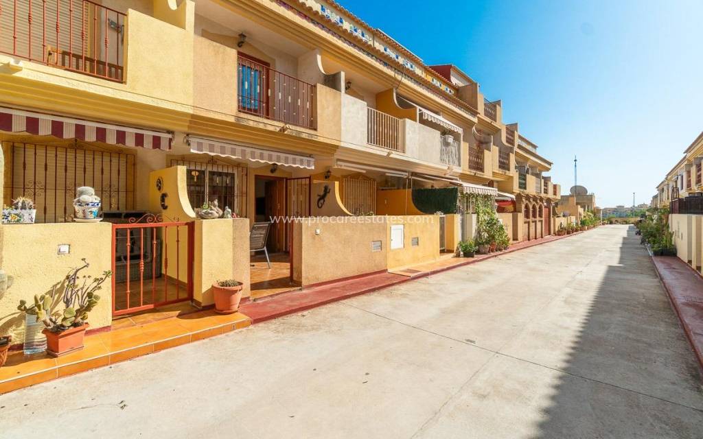 Reventa - Casa de pueblo - Orihuela Costa - Playa Flamenca