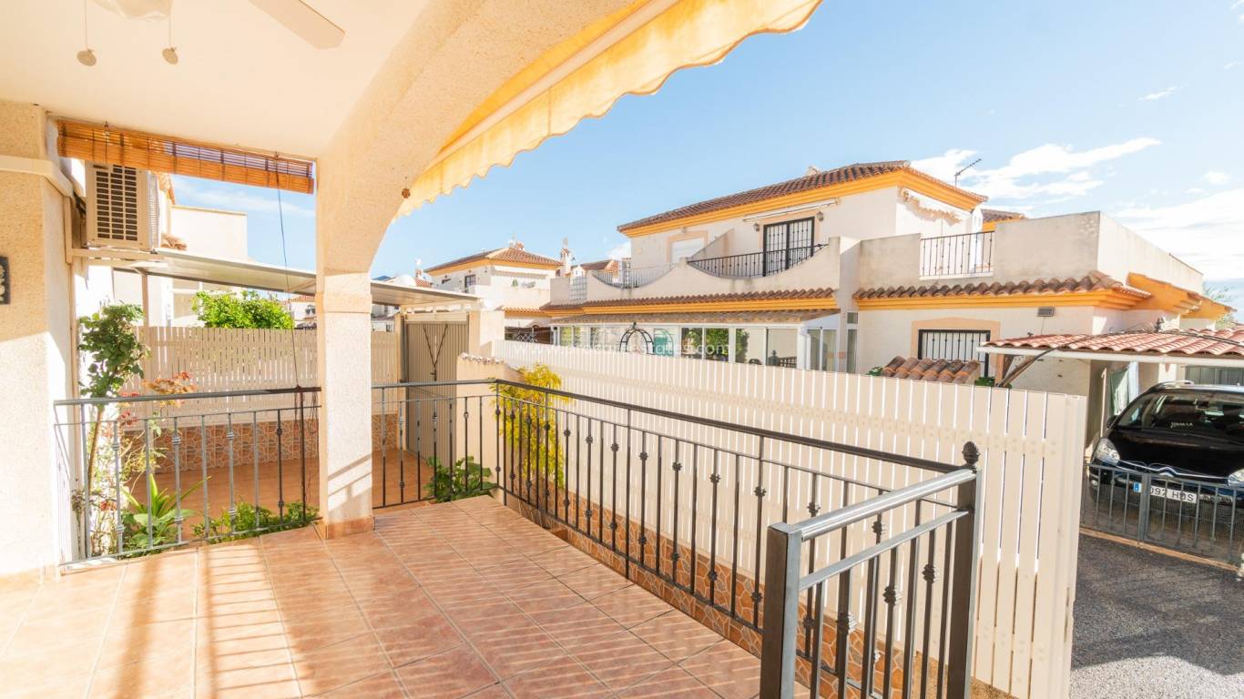 Reventa - Casa de pueblo - Orihuela Costa - Playa Flamenca