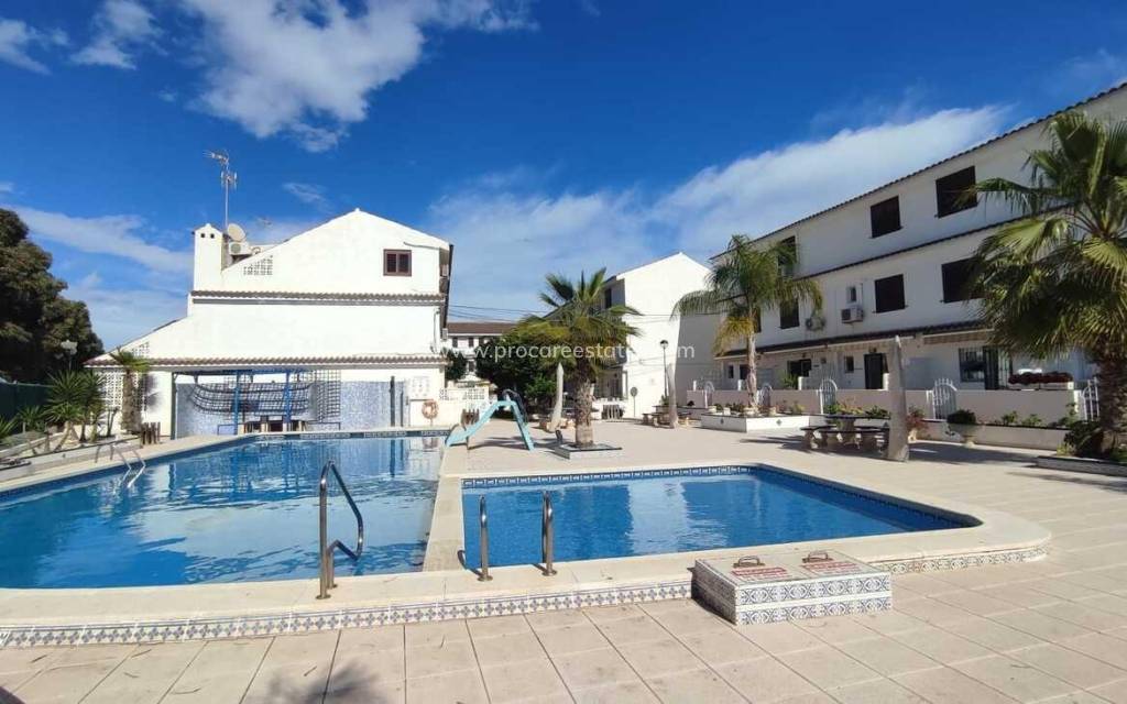 Reventa - Casa de pueblo - Orihuela Costa - Punta Prima