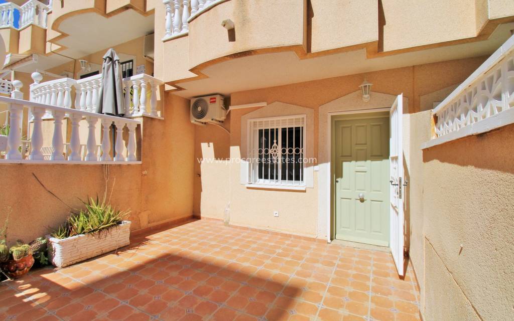 Reventa - Casa de pueblo - Orihuela Costa - Villamartin
