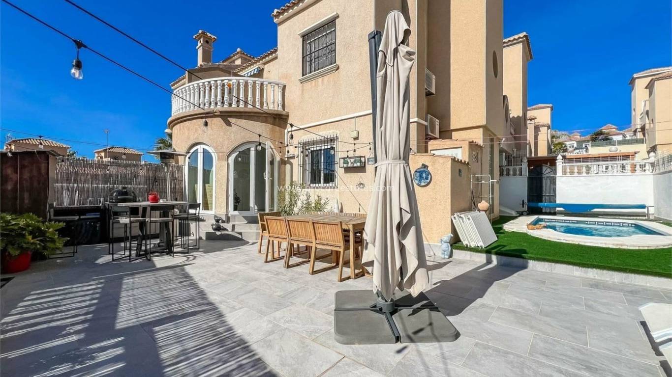 Reventa - Casa de pueblo - Orihuela Costa - Villamartin