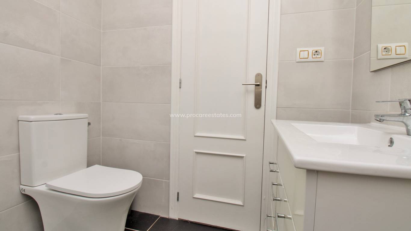 Reventa - Casa de pueblo - Orihuela Costa - Villamartin