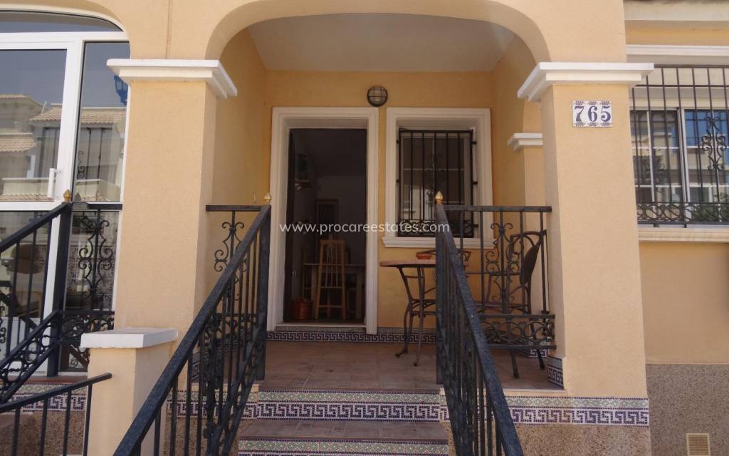 Reventa - Casa de pueblo - Orihuela Costa - Villamartin