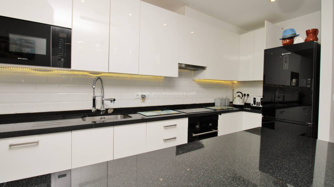 Reventa - Casa de pueblo - Orihuela Costa - Villamartin