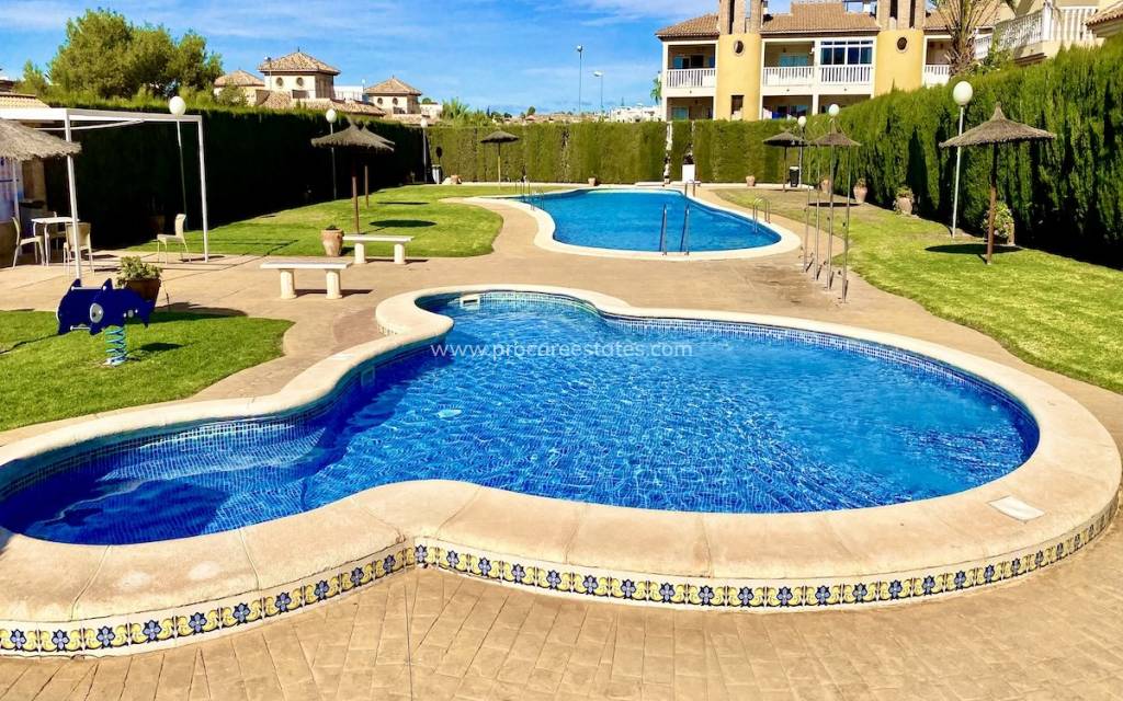 Reventa - Casa de pueblo - Orihuela Costa - Villamartin