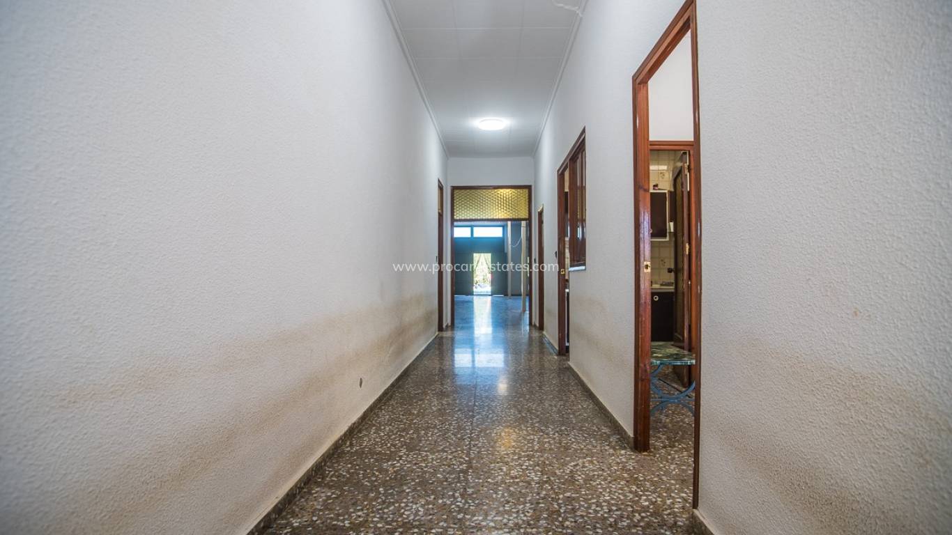 Reventa - Casa de pueblo - Orihuela - Redovan