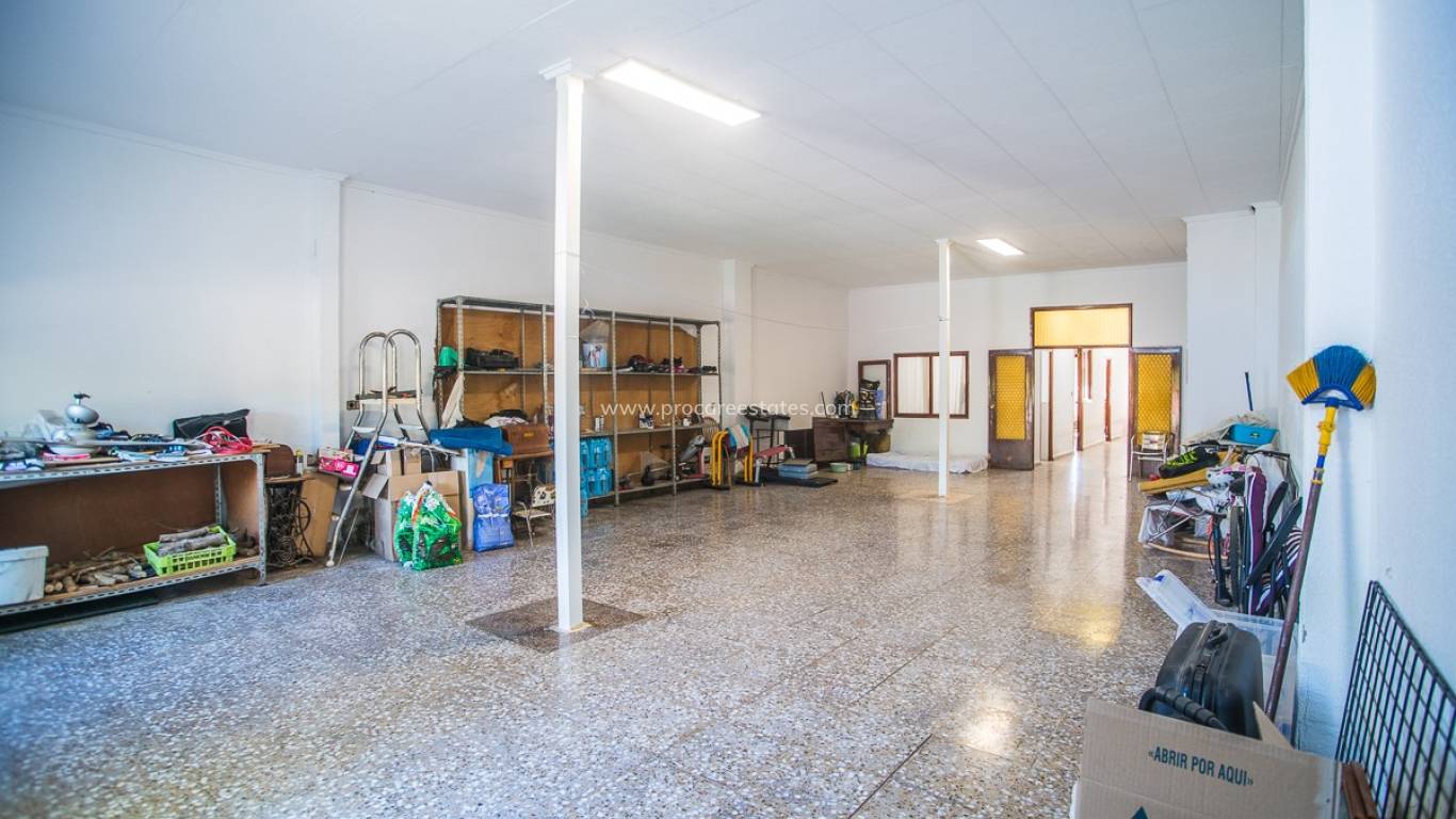 Reventa - Casa de pueblo - Orihuela - Redovan