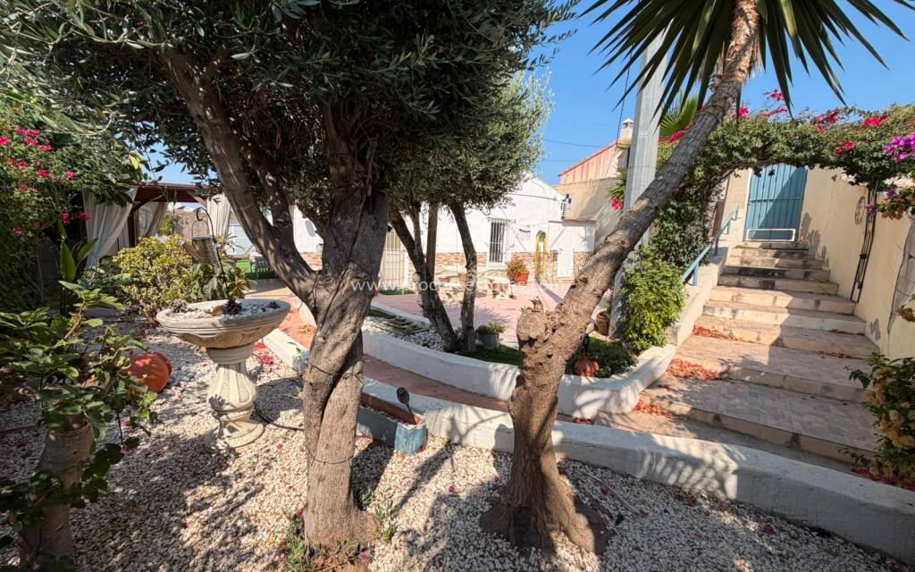 Reventa - Casa de pueblo - Orihuela - Torremendo
