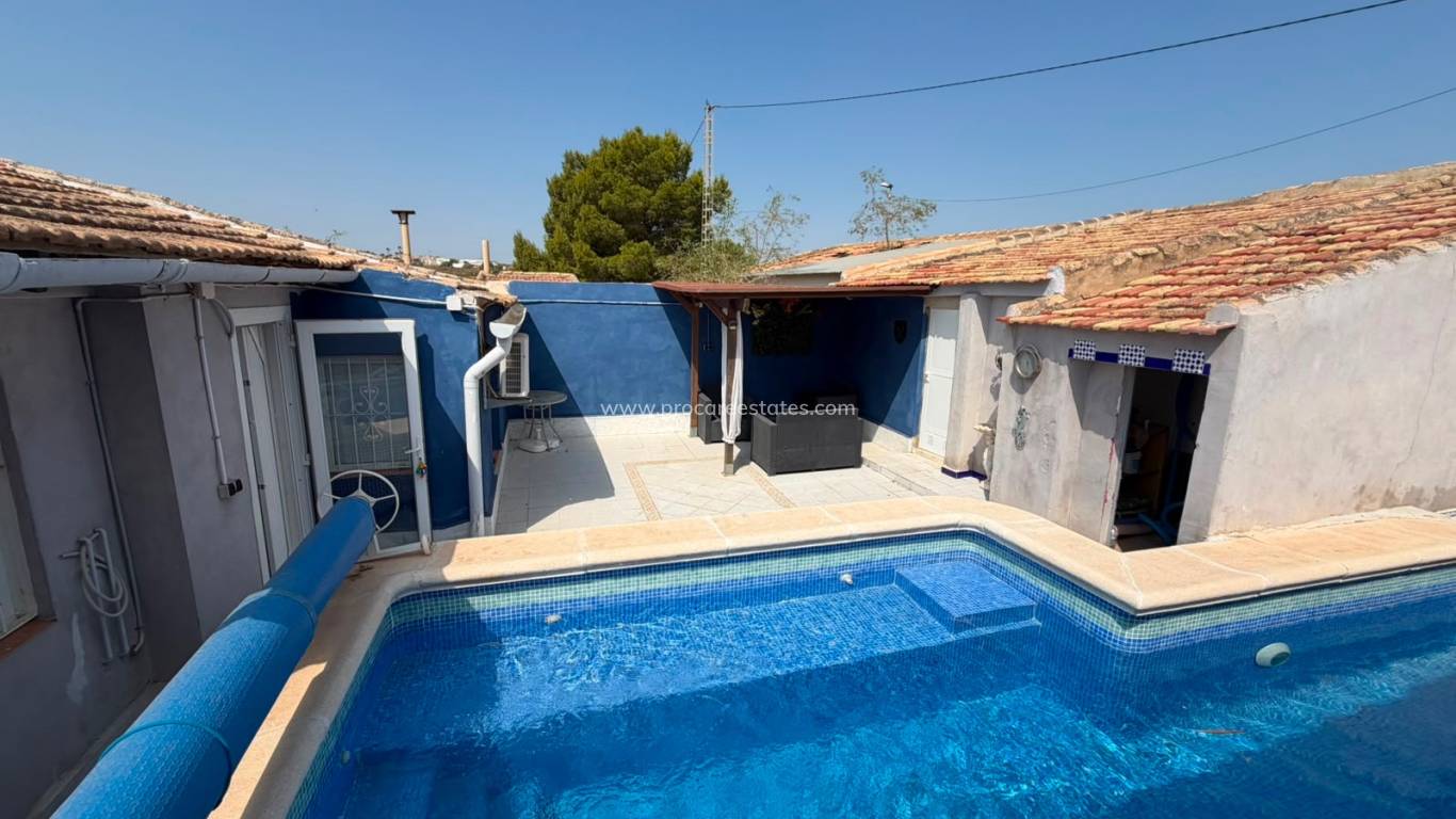 Reventa - Casa de pueblo - Orihuela - Torremendo