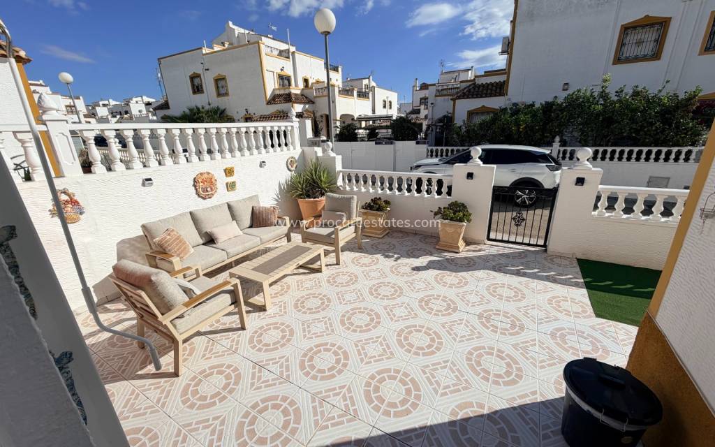 Reventa - Casa de pueblo - Orihuela - Vistabella Golf