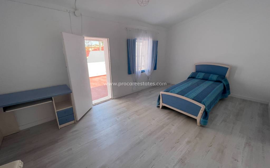 Reventa - Casa de pueblo - Rojales