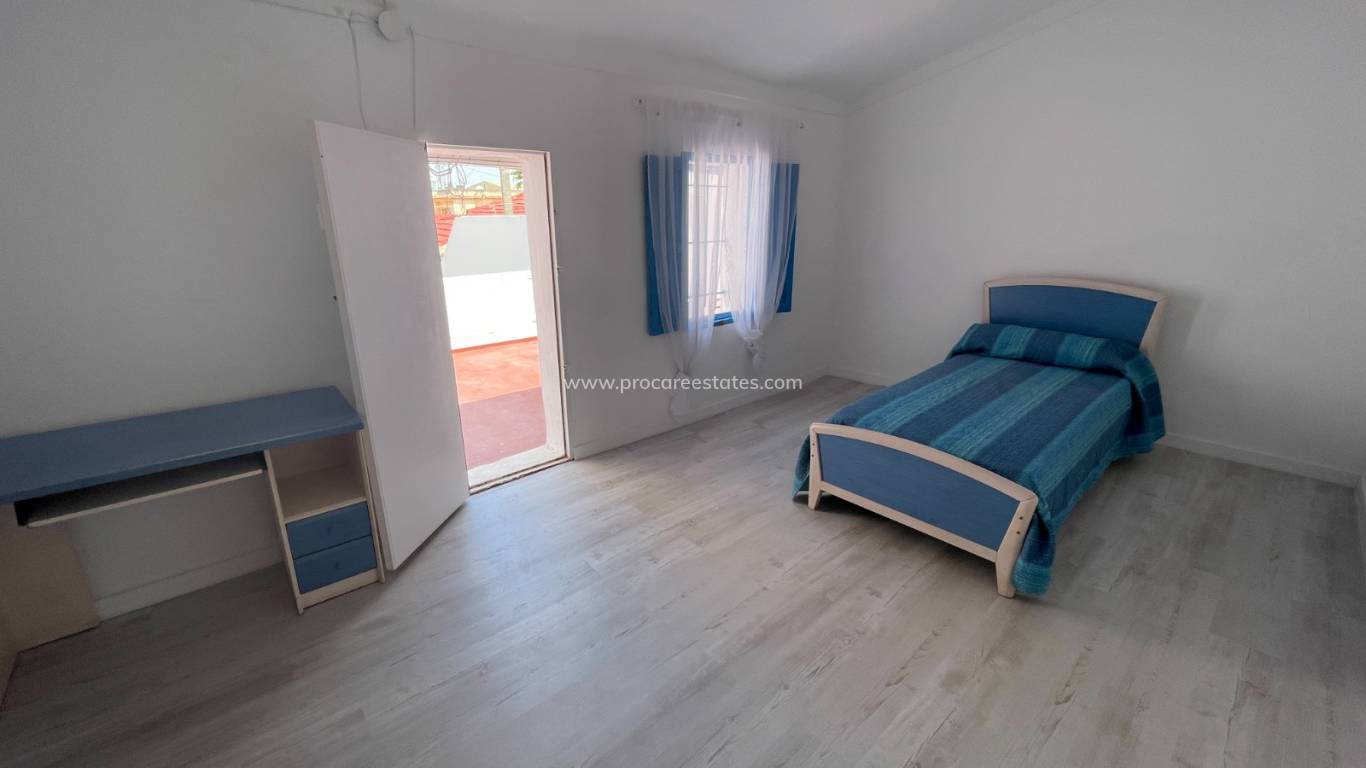 Reventa - Casa de pueblo - Rojales