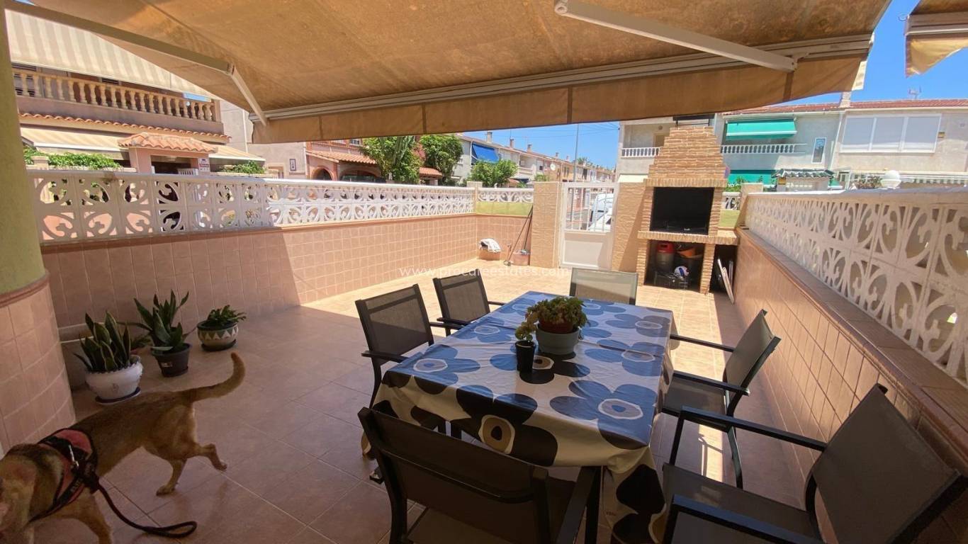 Reventa - Casa de pueblo - Torrevieja - Acequion