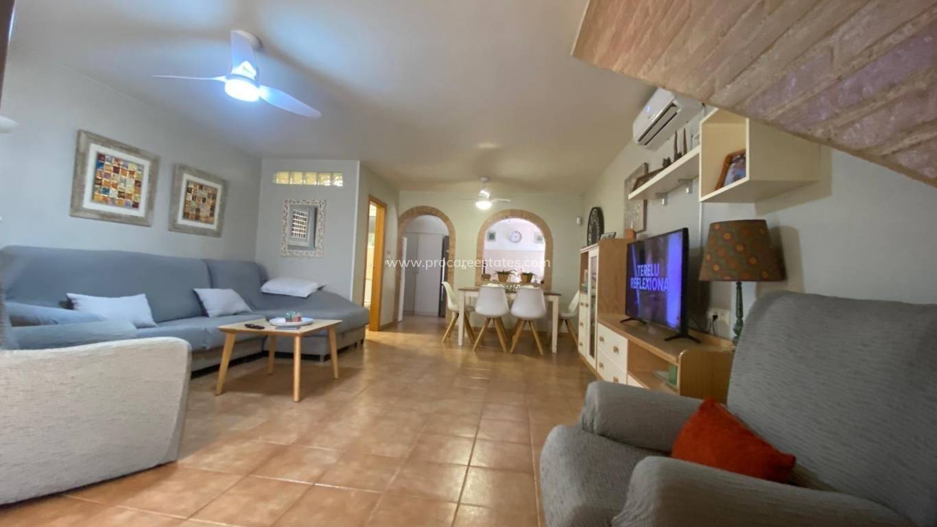 Reventa - Casa de pueblo - Torrevieja - Acequion