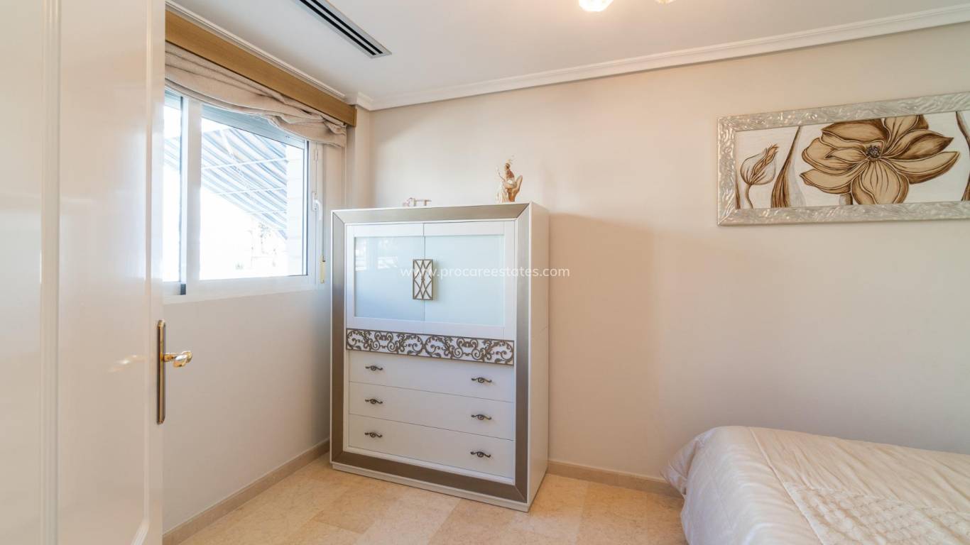 Reventa - Casa de pueblo - Torrevieja - La Mata
