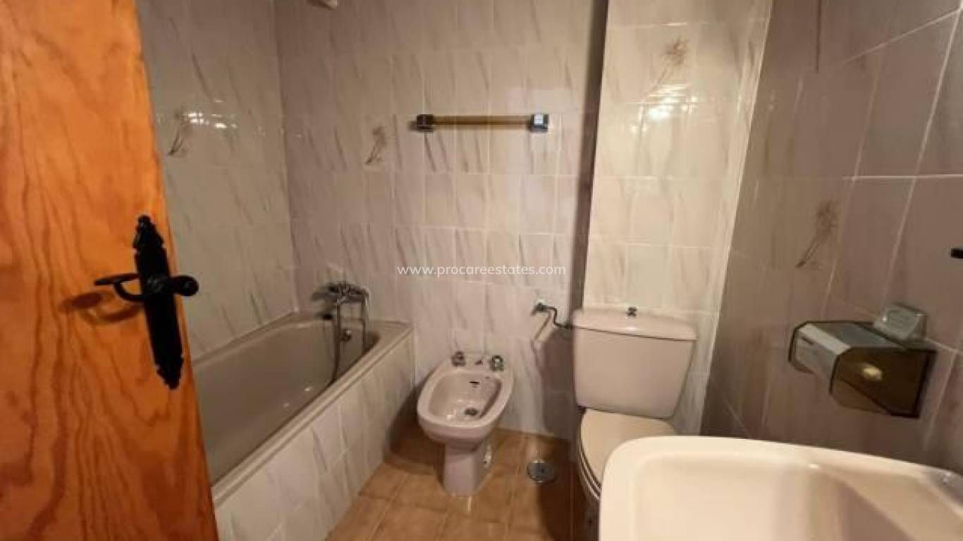 Reventa - Casa de pueblo - Torrevieja - La Siesta - El Salado - Torreta