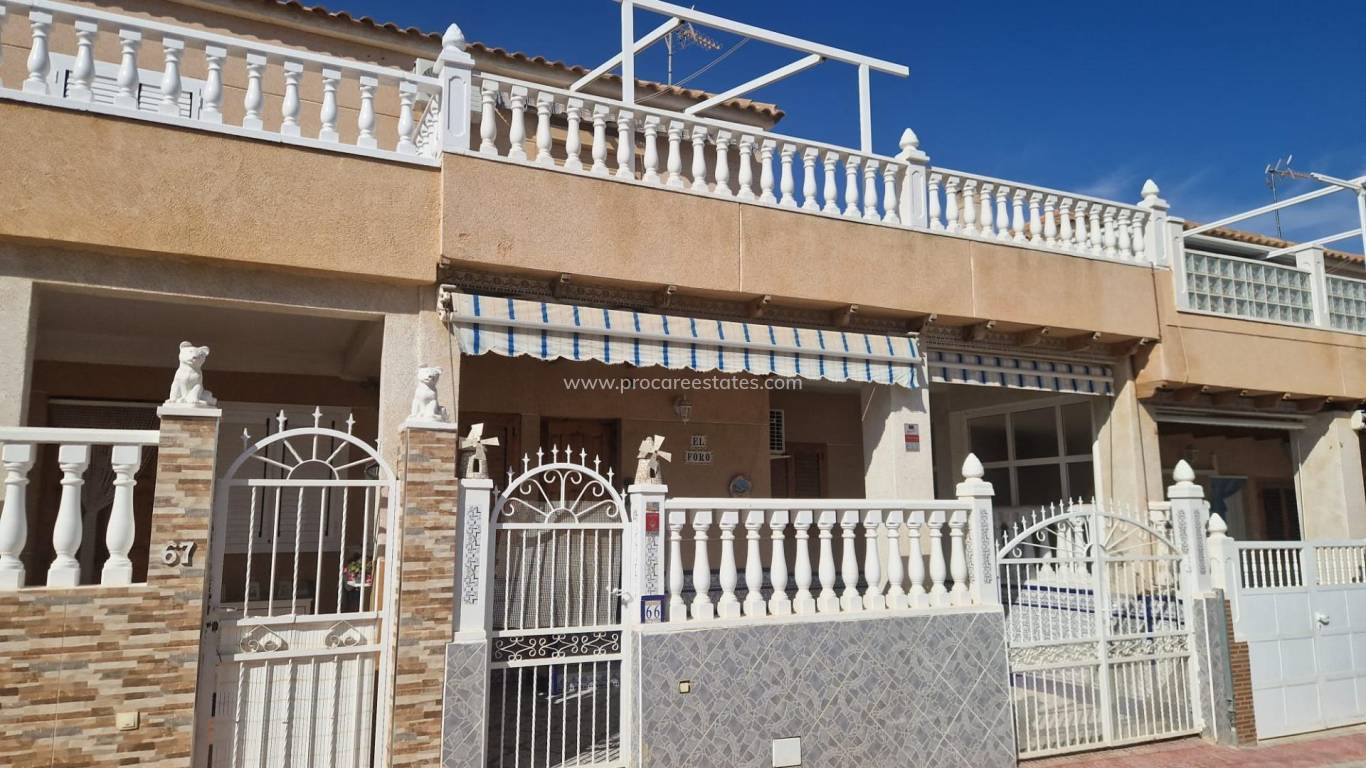 Reventa - Casa de pueblo - Torrevieja - La Siesta - San Luis