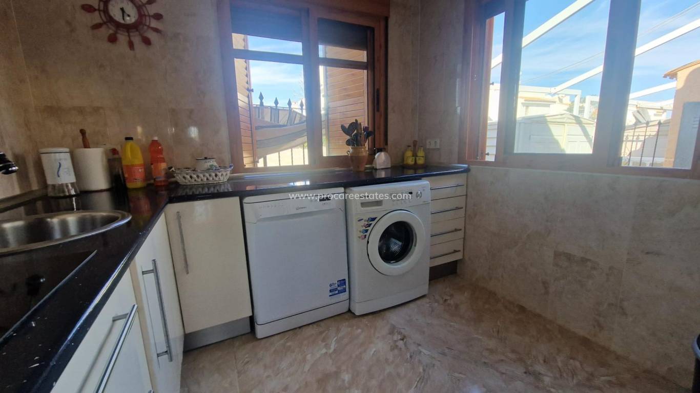 Reventa - Casa de pueblo - Torrevieja - La Siesta - San Luis