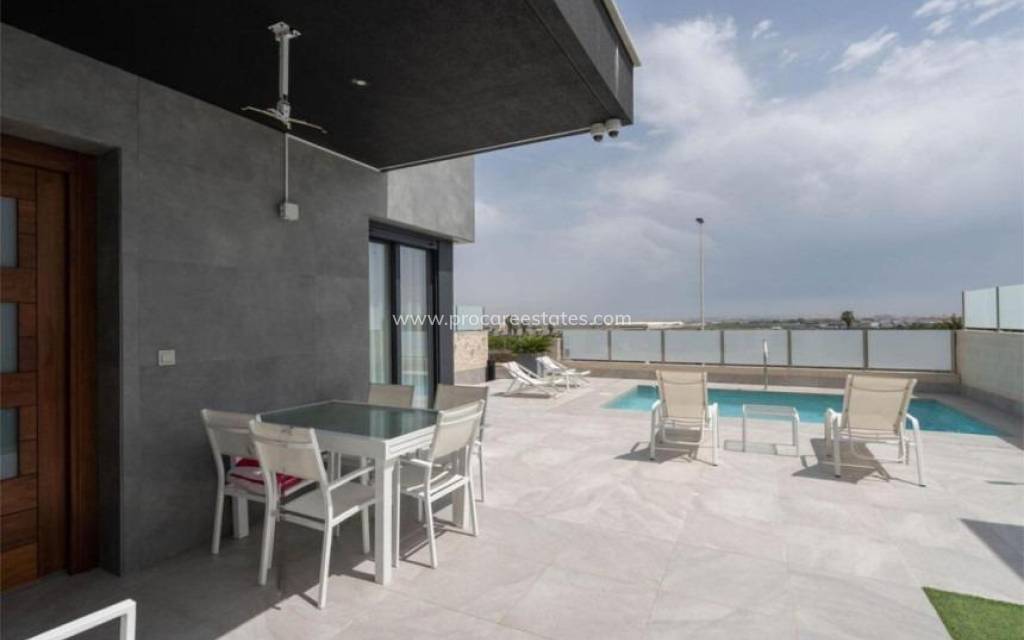 Reventa - Casa de pueblo - Torrevieja - Los Balcones - Los Altos del Edén