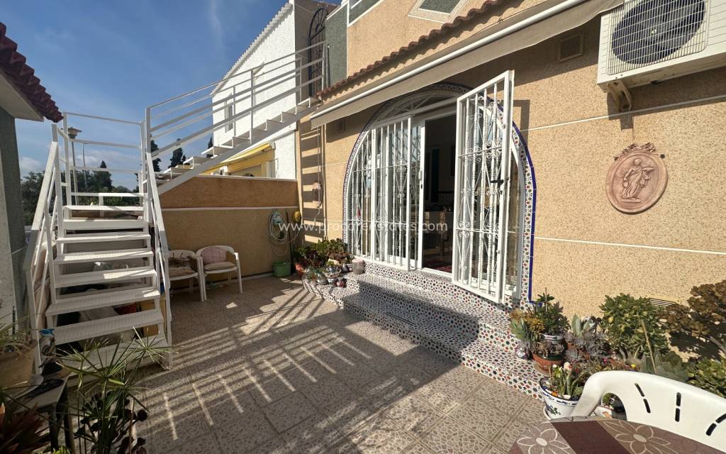 Reventa - Casa de pueblo - Torrevieja - San Luis, Torrevieja