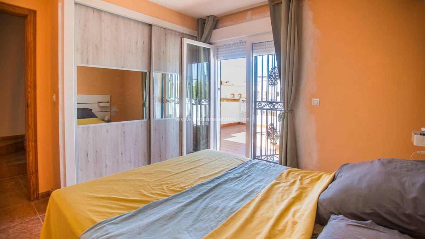 Reventa - Casa de pueblo - VISTABELLA GOLF - Entre Naranjos