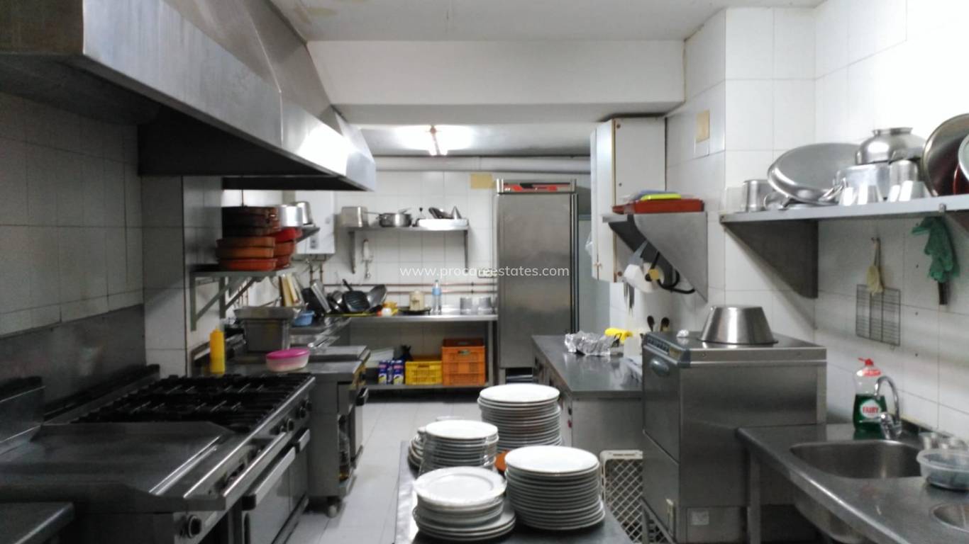 Reventa - Propiedad comercial - Alicante - Raval Roig-Virgen del Socorro