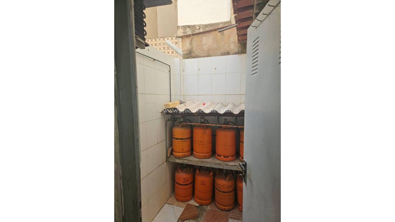 Reventa - Propiedad comercial - Alicante - Raval Roig-Virgen del Socorro