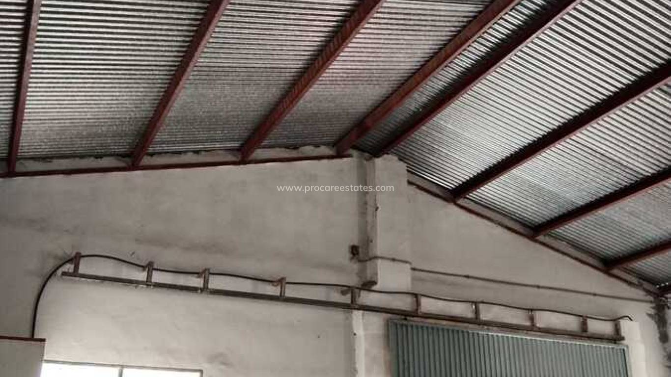 Reventa - Propiedad comercial - Daya Vieja