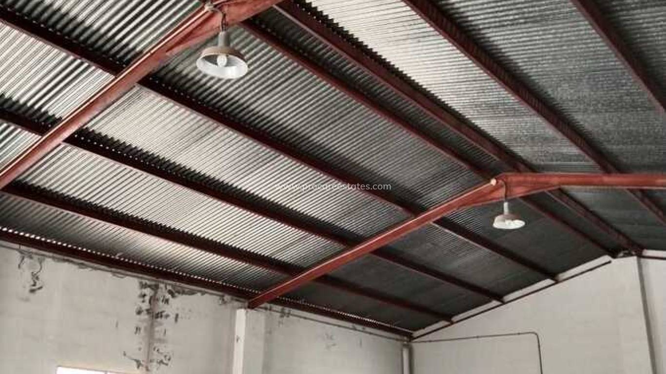 Reventa - Propiedad comercial - Daya Vieja