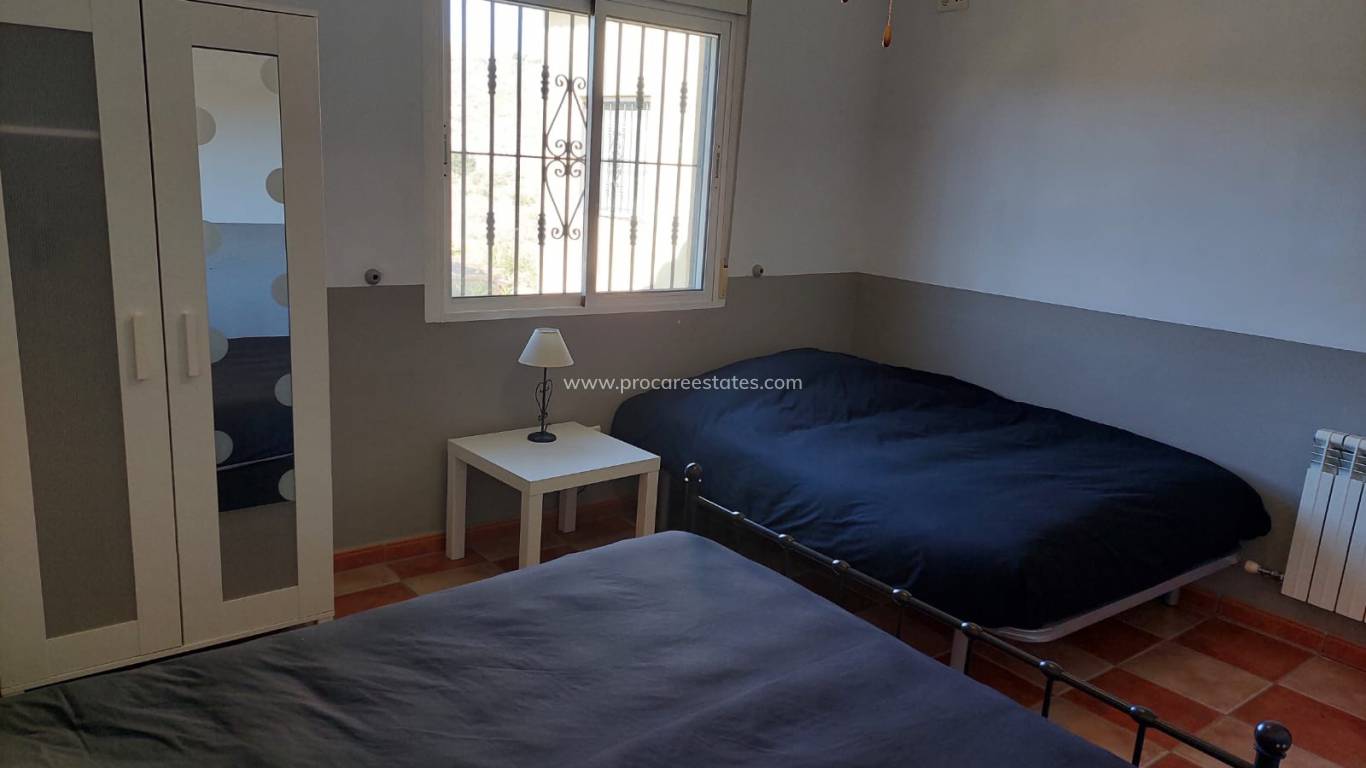 Reventa - Propiedad comercial - Huercal-Overa