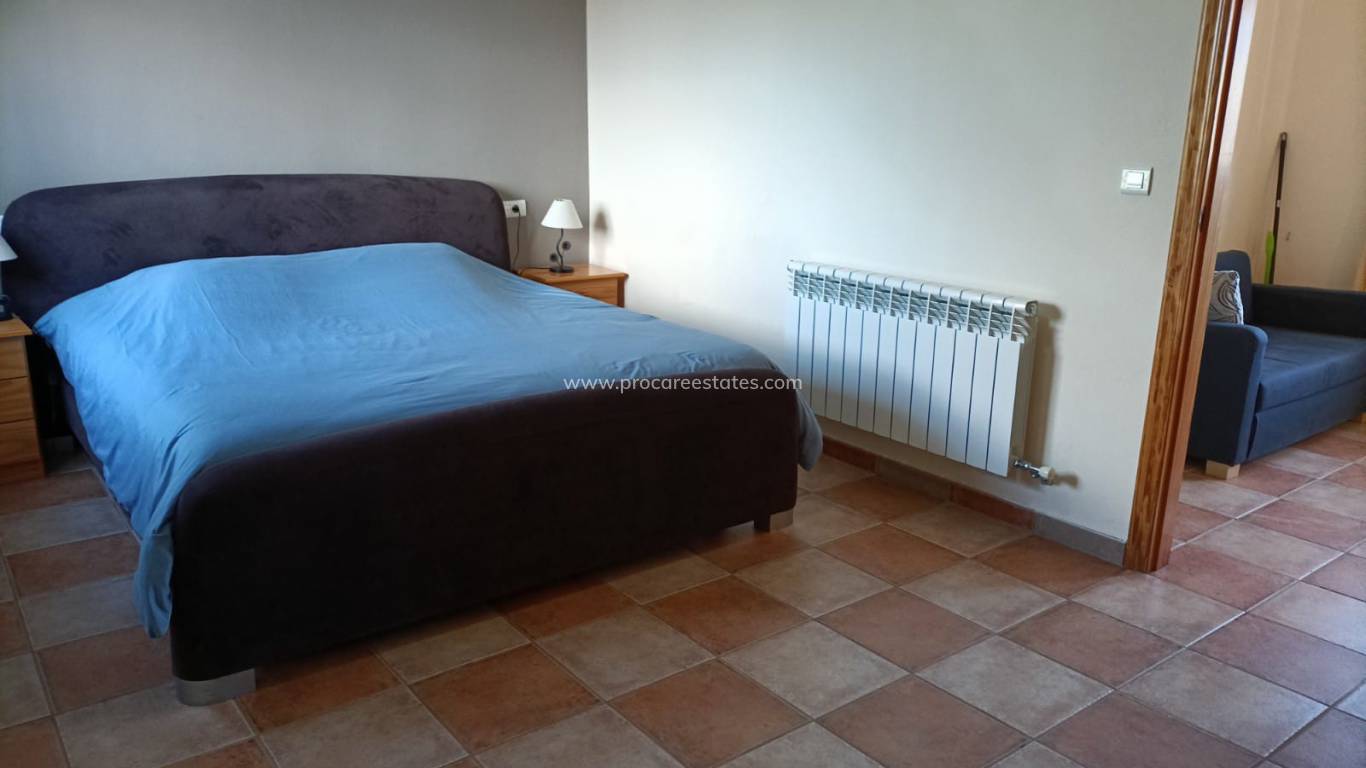 Reventa - Propiedad comercial - Huercal-Overa