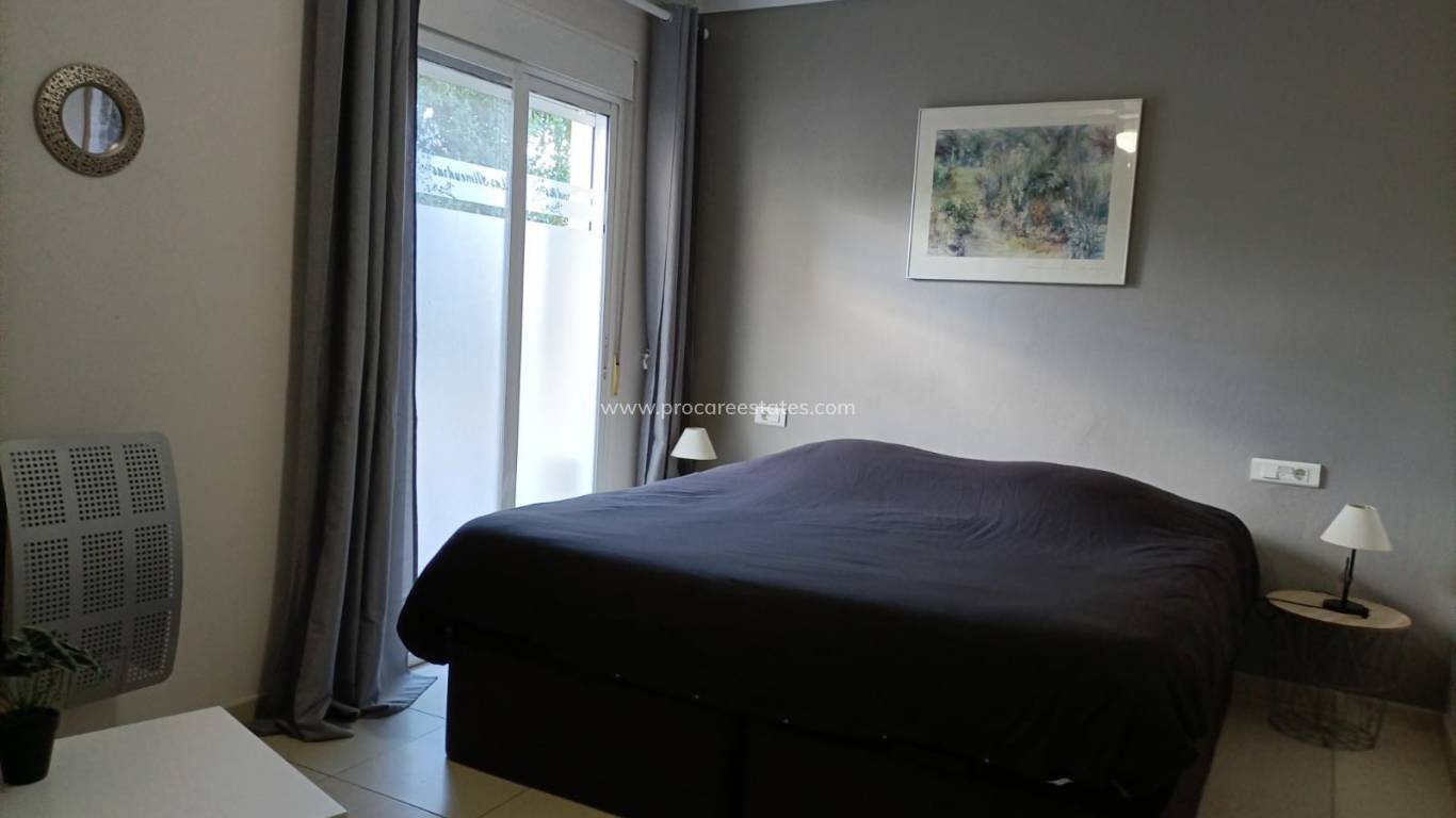 Reventa - Propiedad comercial - Huercal-Overa