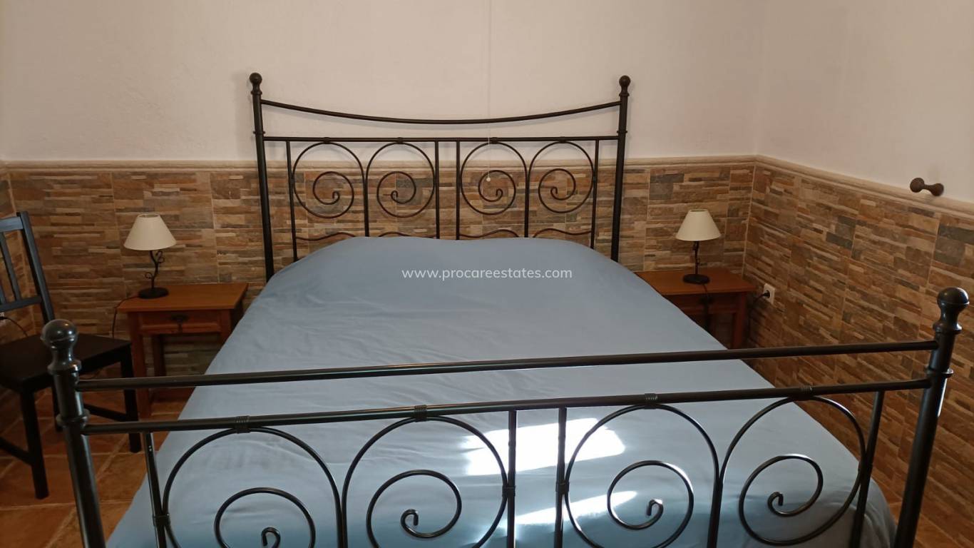 Reventa - Propiedad comercial - Huercal-Overa