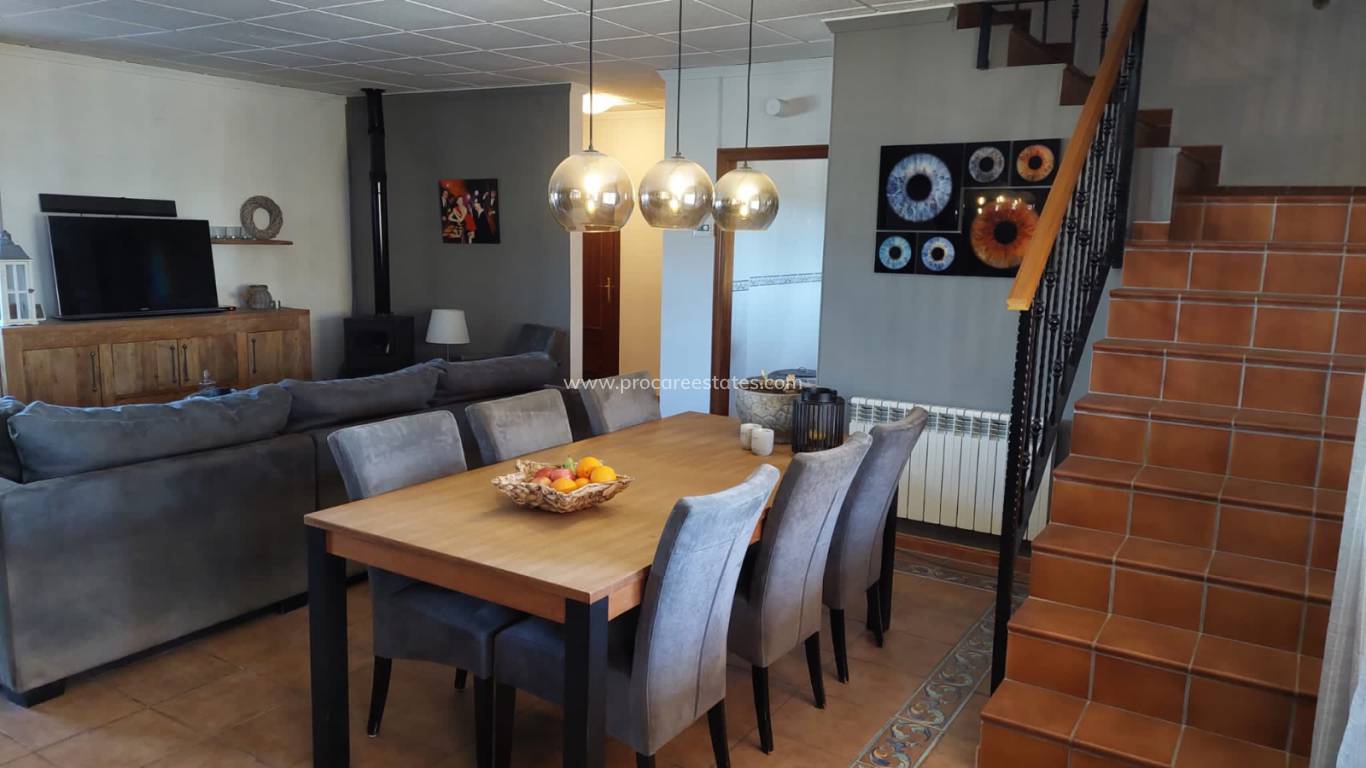 Reventa - Propiedad comercial - Huercal-Overa