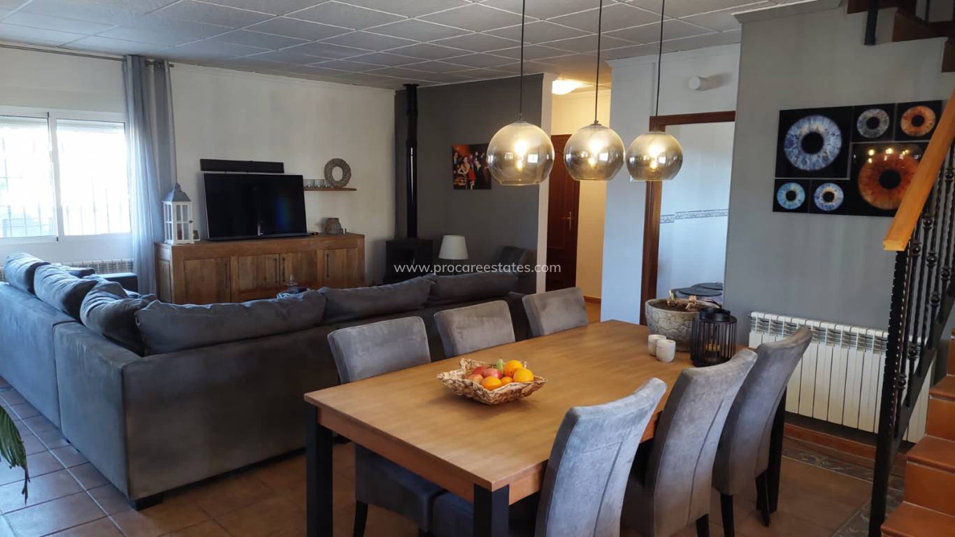 Reventa - Propiedad comercial - Huercal-Overa