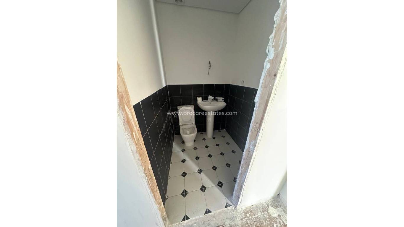 Reventa - Propiedad comercial - Orihuela Costa - Cabo Roig