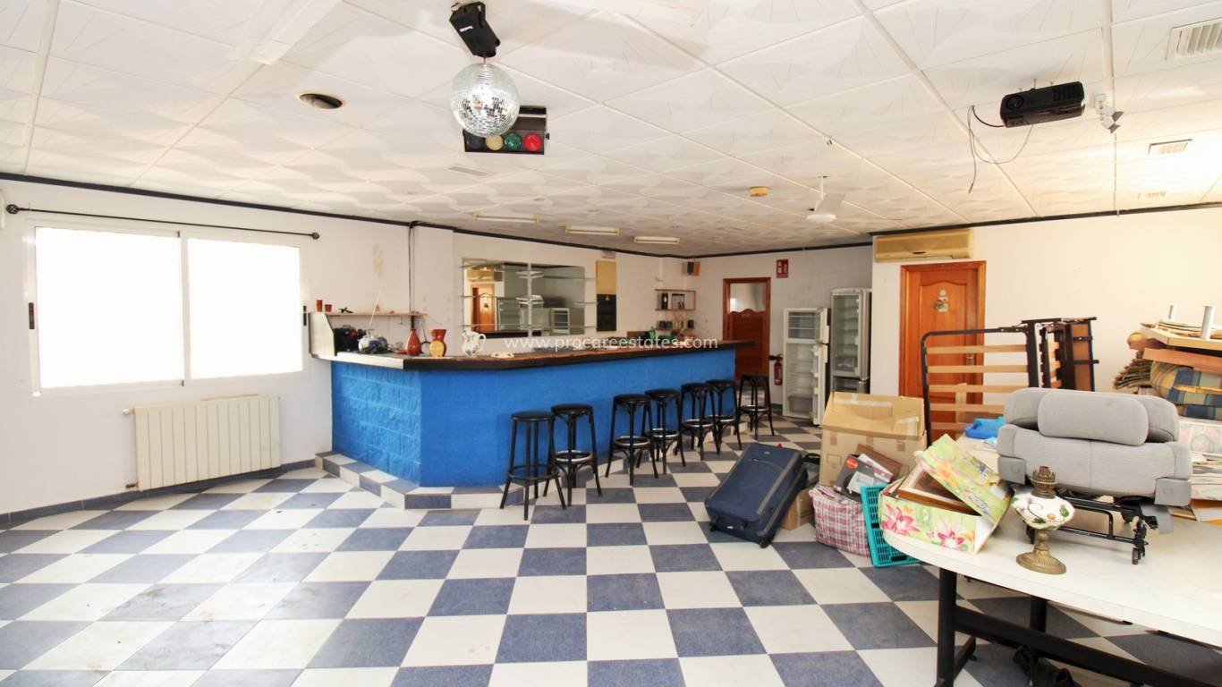 Reventa - Propiedad comercial - Orihuela Costa - Villamartin