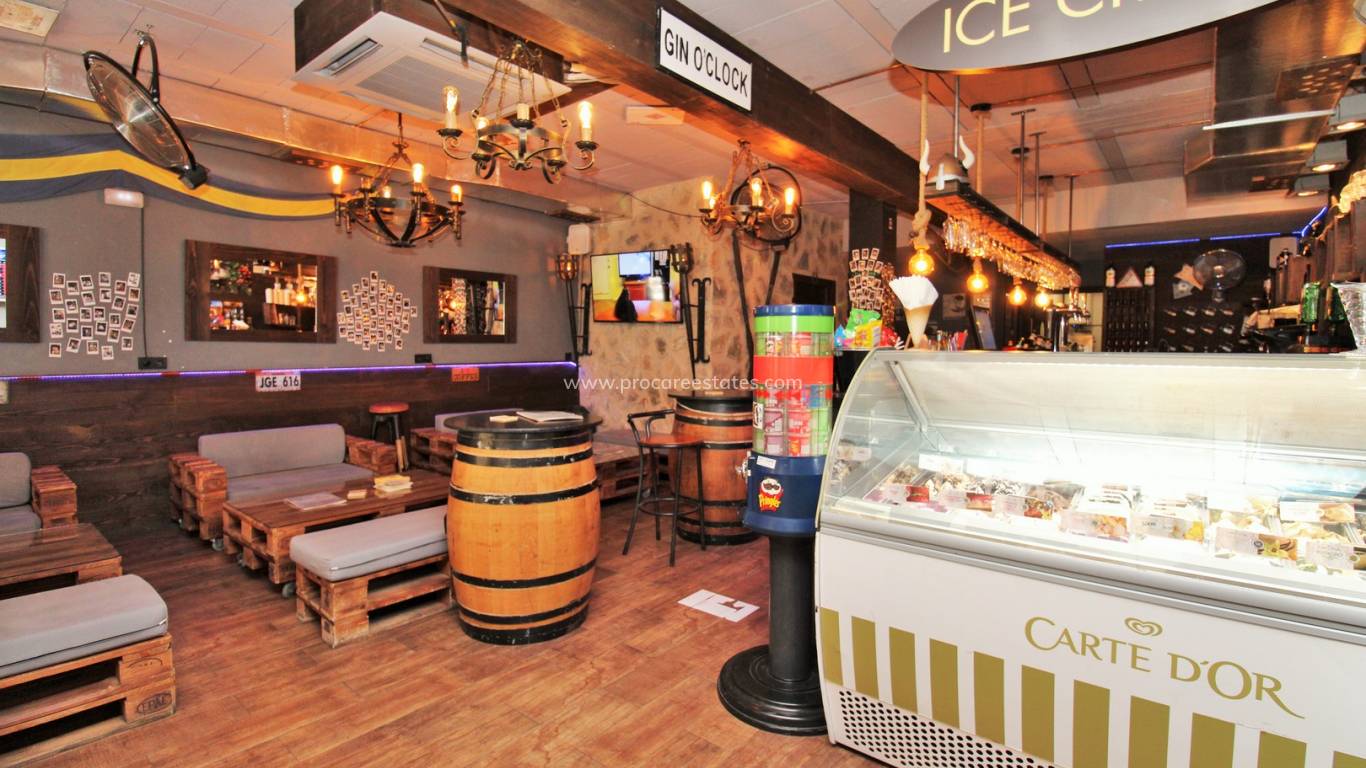 Reventa - Propiedad comercial - Orihuela Costa - Villamartin